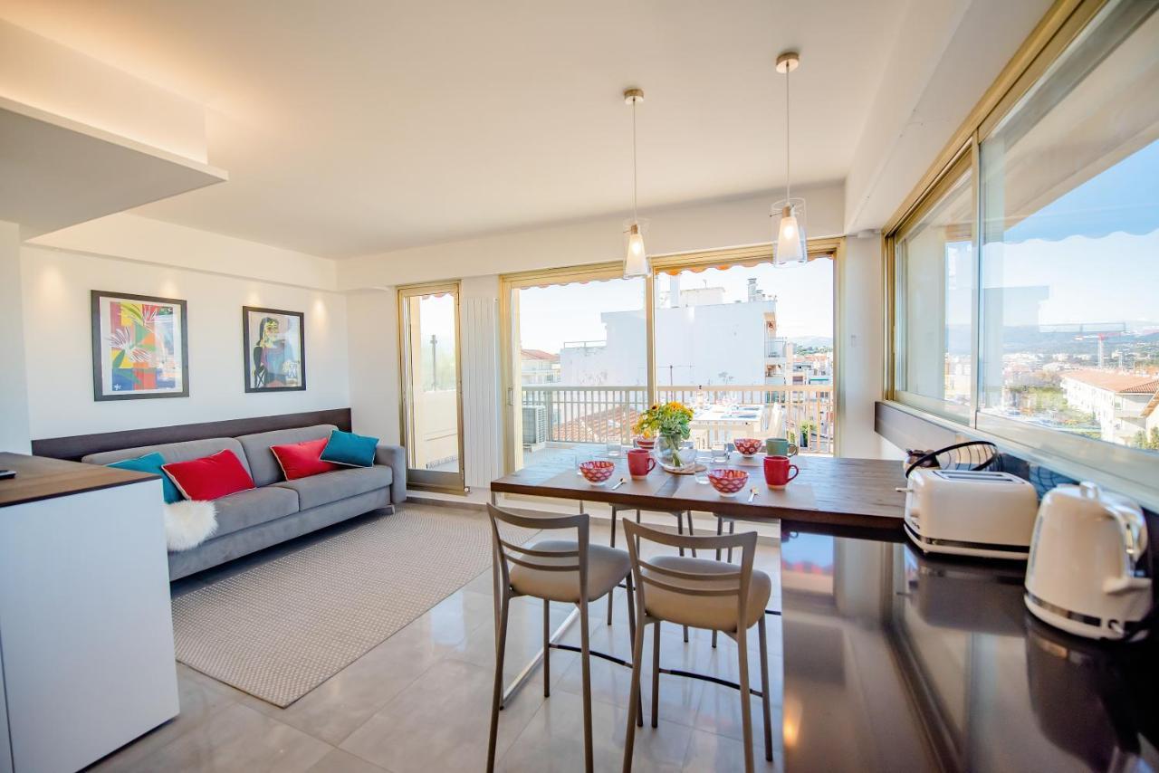 High Standing With Incredible Old Antibes And Sea Views Apartment Екстериор снимка